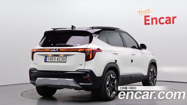 Kia Seltos Gasoline 1.6 Turbo 4WD Signature 2025 — фото 2