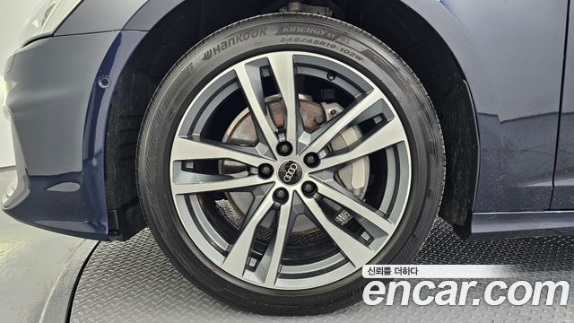Audi A6 (C8) 45 TFSI Quattro Premium 2022 — фото 5