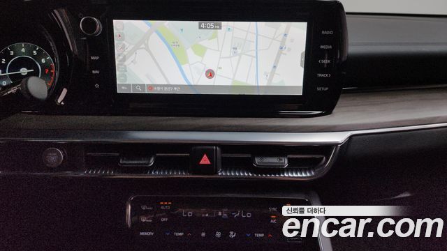 Kia K5 (III) 2.0 Noblesse 2023 — фото 12