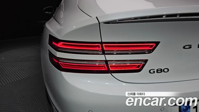 Genesis G80 (RG3) Gasoline 2.5 Turbo AWD 2024 — фото 29
