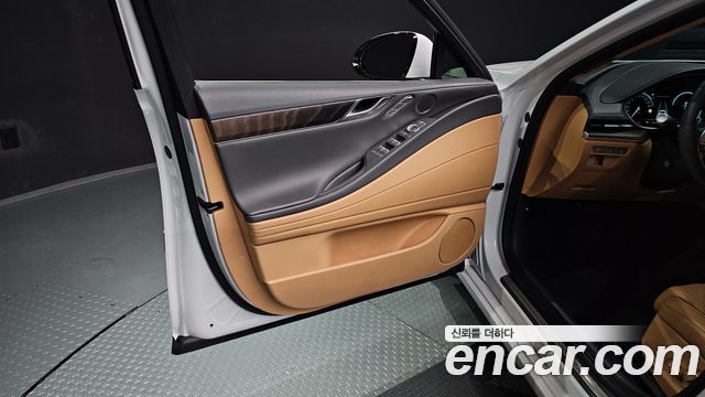 Genesis G80 (RG3) Gasoline 2.5 Turbo AWD 2024 — фото 30