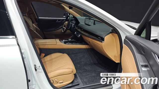 Genesis G80 (RG3) Gasoline 2.5 Turbo AWD 2024 — фото 32