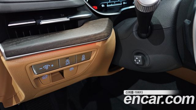 Genesis G80 (RG3) Gasoline 2.5 Turbo AWD 2024 — фото 37