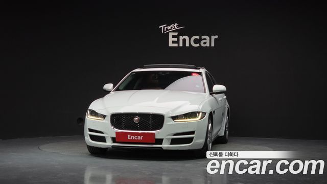 Jaguar XE 20d Portfolio 2016 — фото 3