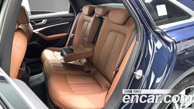 Audi A6 (C8) 45 TFSI Quattro Premium 2021 — фото 12