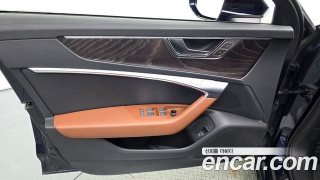 Audi A6 (C8) 45 TFSI Quattro Premium 2021 — фото 24