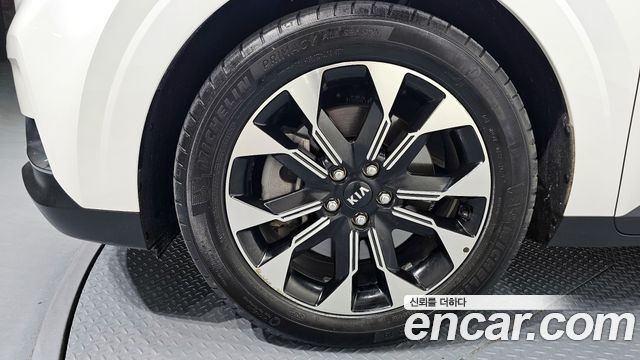 Kia Carnival (IV) Diesel 9-Seater Signature 2021 — фото 5