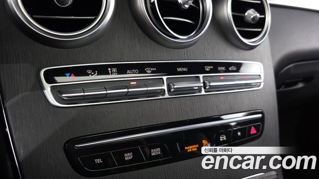 Mercedes-Benz GLC-Class (X253) GLC300 4MATIC Premium Coupe 2020 — фото 16