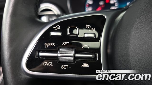 Mercedes-Benz GLC-Class (X253) GLC300 4MATIC Premium Coupe 2020 — фото 17