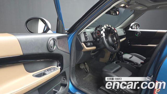 MINI Cooper Countryman HIGH 2nd 2019 — фото 10