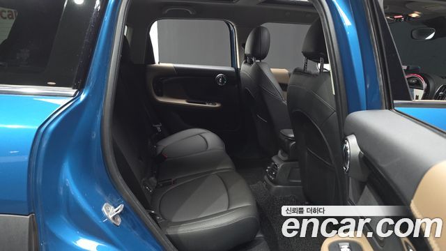 MINI Cooper Countryman HIGH 2nd 2019 — фото 15