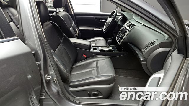 Nissan Altima 2.5 Smart L33 2018 — фото 10