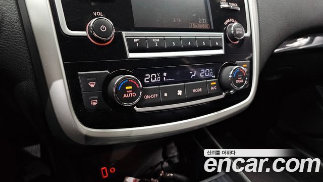 Nissan Altima 2.5 Smart L33 2018 — фото 16