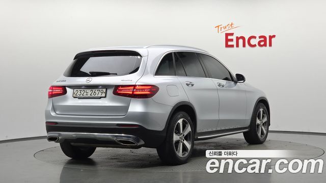 Mercedes-Benz GLC-Class (X253) GLC300 4MATIC 2019 — фото 2
