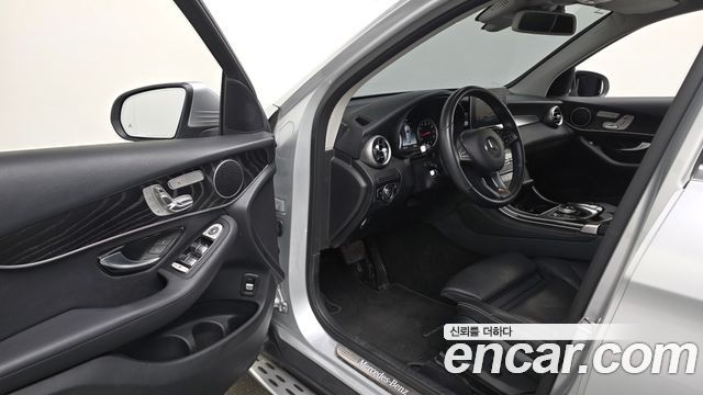 Mercedes-Benz GLC-Class (X253) GLC300 4MATIC 2019 — фото 10