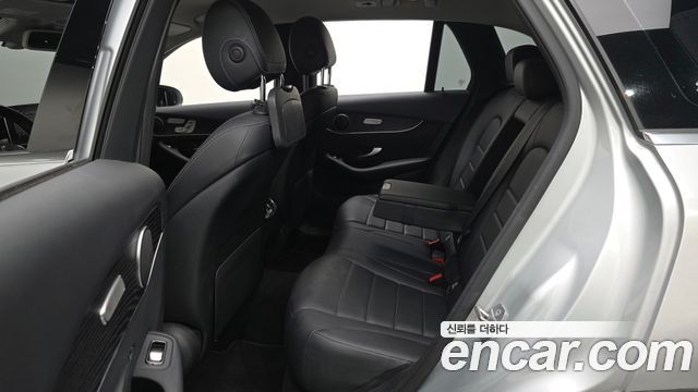 Mercedes-Benz GLC-Class (X253) GLC300 4MATIC 2019 — фото 11