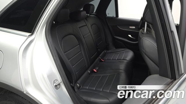 Mercedes-Benz GLC-Class (X253) GLC300 4MATIC 2019 — фото 12