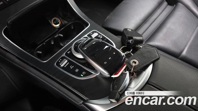 Mercedes-Benz GLC-Class (X253) GLC300 4MATIC 2019 — фото 18