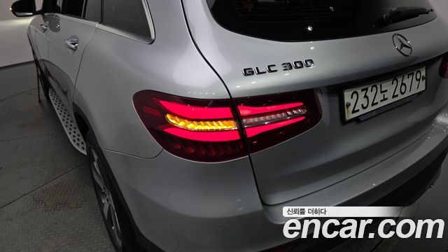 Mercedes-Benz GLC-Class (X253) GLC300 4MATIC 2019 — фото 23