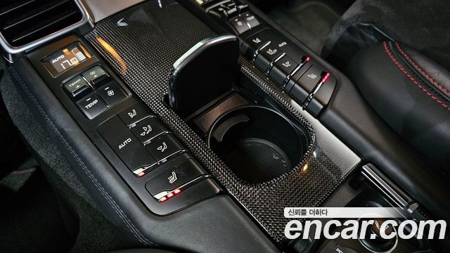 Porsche Panamera 4.8 GTS 970 2013 — фото 16