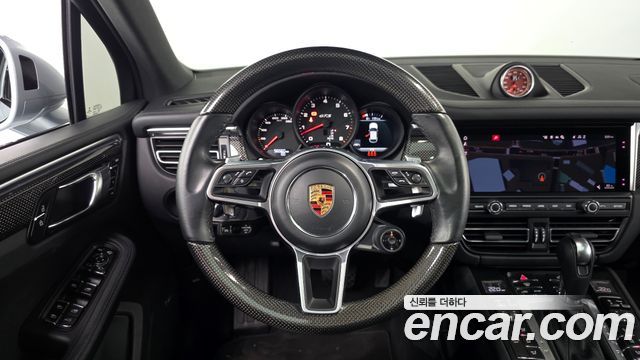 Porsche Macan 2.9 GTS 95B 2021 — фото 13
