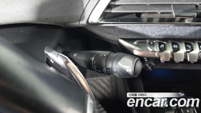 Peugeot 5008 (II) 1.5 BlueHDi GT Line 2019 — фото 20
