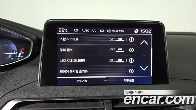 Peugeot 5008 (II) 1.5 BlueHDi GT Line 2019 — фото 29