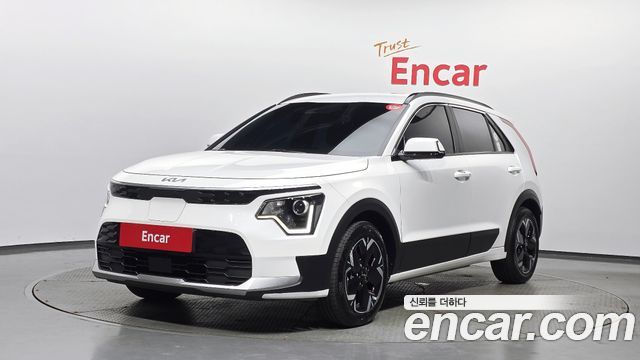Kia Niro EV Air 2024 — фото 1