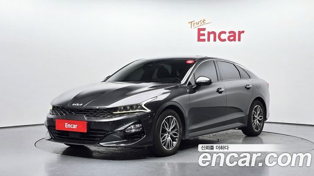 Kia K5 (III) 2.0 Prestige 2023 — фото 1
