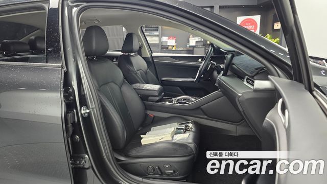 Kia K5 (III) 2.0 Prestige 2023 — фото 11
