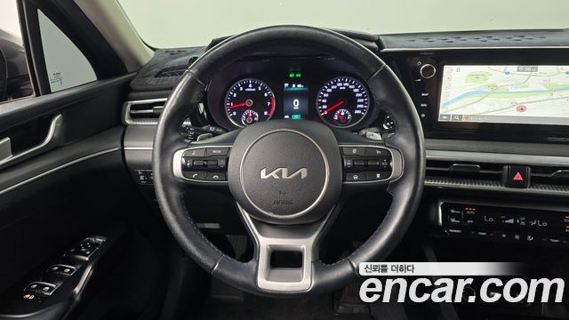 Kia K5 (III) 2.0 Prestige 2023 — фото 13