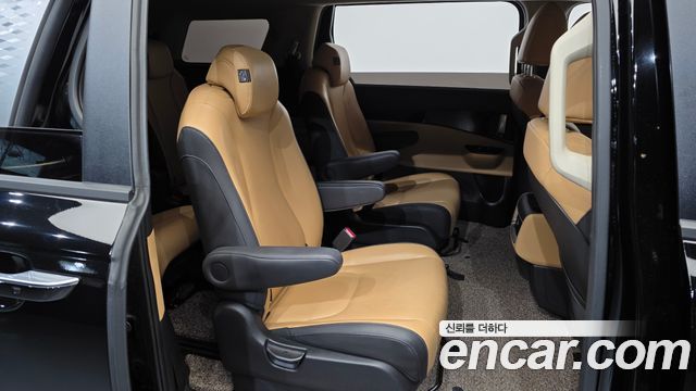 Kia Carnival (IV) Gasoline 9-Seater Prestige 2023 — фото 12