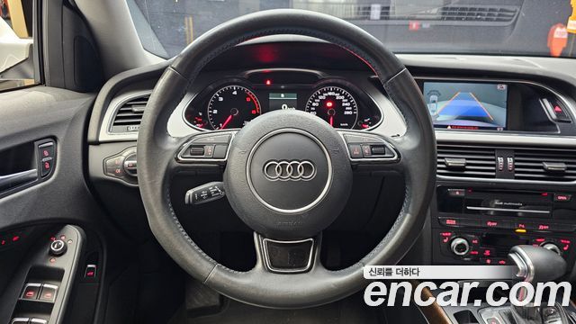 Audi A4 30 TDI Dynamic B8 2016 — фото 13