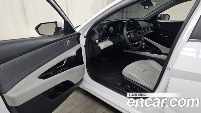 Hyundai Avante (CN7) 1.6 Inspiration 2022 — фото 10