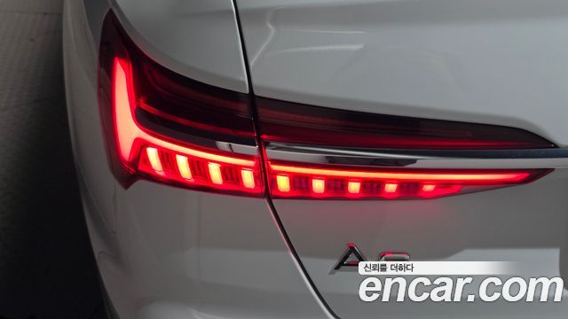 Audi A6 (C8) 45 TDI Quattro Premium 2021 — фото 23