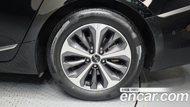 Kia K8 Hybrid Noblesse 2023 — фото 21