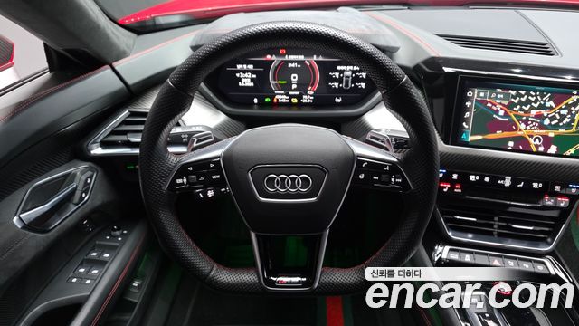 Audi RS e-tron GT GT RS 2022 — фото 19