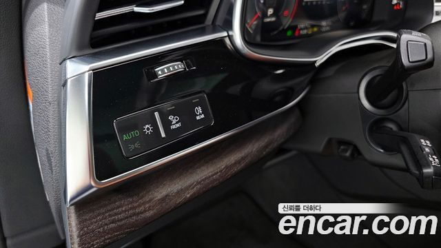 Audi Q7 (4M) 45 TDI Quattro Premium 2023 — фото 16