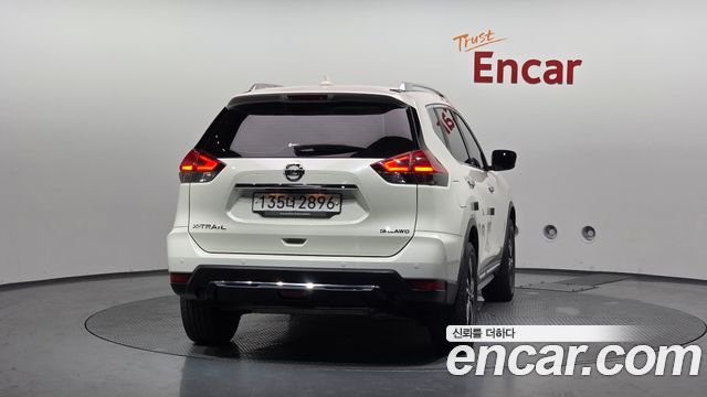 Nissan X-Trail 2.5 4WD 2018 — фото 4