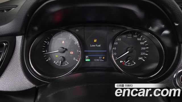 Nissan X-Trail 2.5 4WD 2018 — фото 8