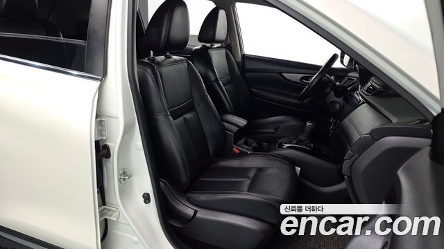 Nissan X-Trail 2.5 4WD 2018 — фото 26