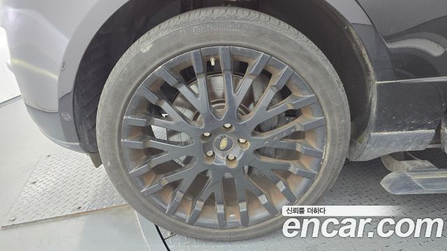 Land Rover Range Rover (IV) 4.4 SDV8 AB DIESEL 2014 — фото 5