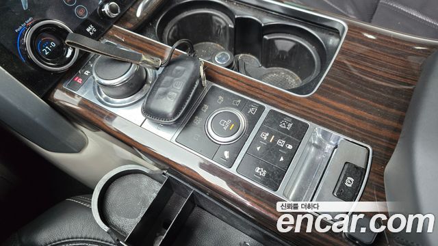 Land Rover Range Rover (IV) 4.4 SDV8 AB DIESEL 2014 — фото 9
