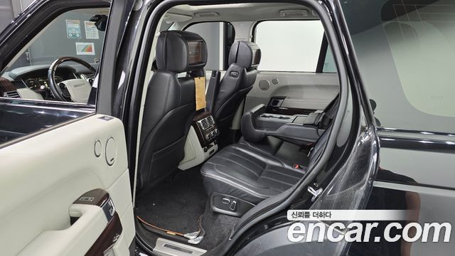 Land Rover Range Rover (IV) 4.4 SDV8 AB DIESEL 2014 — фото 11