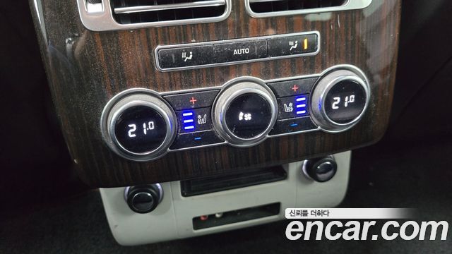 Land Rover Range Rover (IV) 4.4 SDV8 AB DIESEL 2014 — фото 18