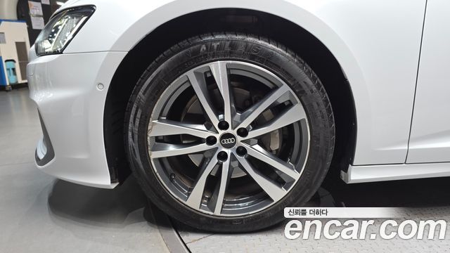Audi A6 (C8) 45 TFSI Premium 2022 — фото 5