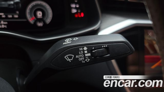 Audi A6 (C8) 45 TFSI Premium 2022 — фото 24