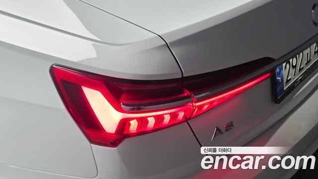 Audi A6 (C8) 45 TFSI Premium 2022 — фото 29
