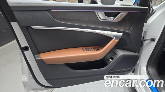 Audi A6 (C8) 45 TFSI Premium 2022 — фото 30