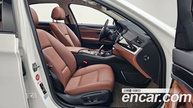 BMW 5 Series (F10) 520d M Aero Dynamic 2016 — фото 11